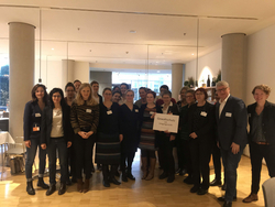 Gruppenaufnahme Parlamentarisches Fr&uuml;hst&uuml;ck 2019