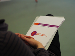 Handreichung "Beschwerdemanagement für geflüchtete Menschen in Unterkünften" Handreichung "Beschwerdemanagement für geflüchtete Menschen in Unterkünften"